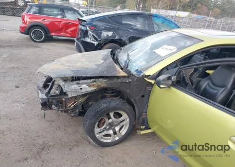 2004 Saturn Ion 3 z USA, uszkodzony, nr VIN 1G8AW14FX4Z147946